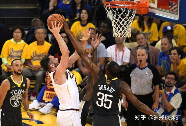 包含高尔夫赛场再起风云:中原赤兔队击败东城火箭队,脚步移动更到位二次进攻频频奏效的词条 包含高尔夫赛场再起风云:中原赤兔队击败东城火箭队,脚步移动更到位二次进攻频频奏效的词条